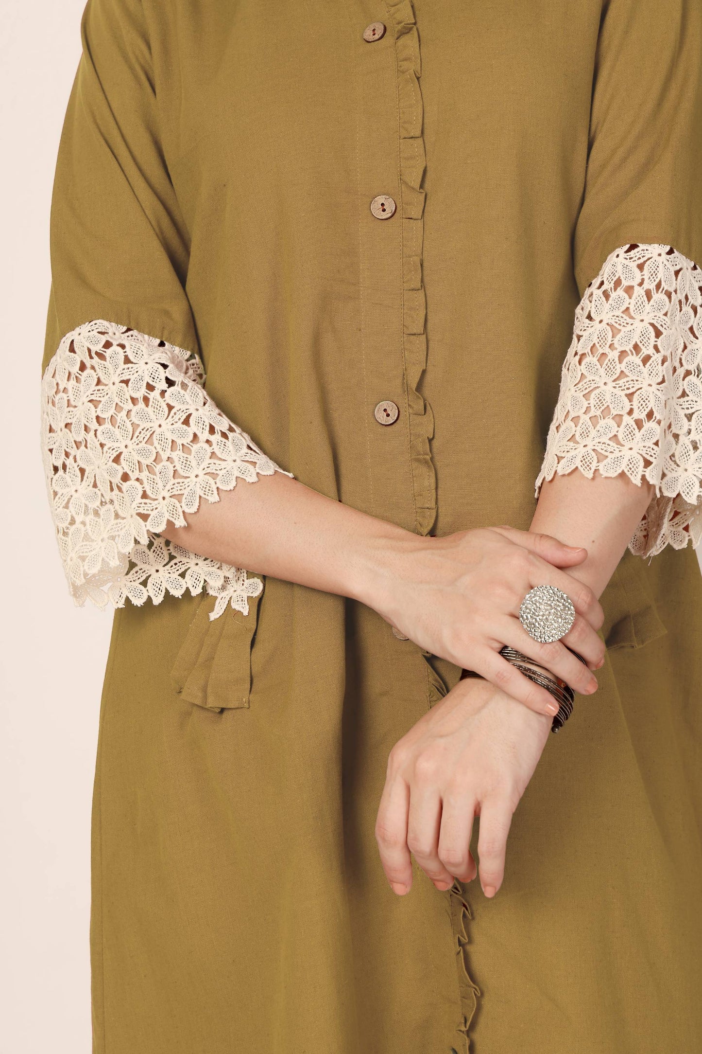 Cuffstory Lace Dress
