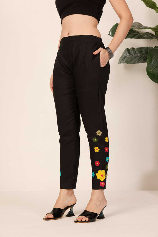 Black embroidery pants